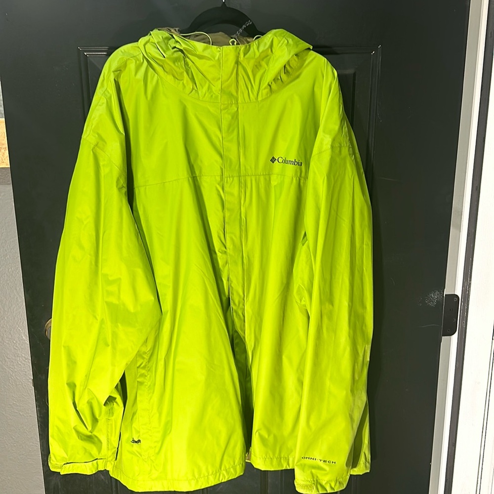 Men’s, Big and Tall, lightweight jacket. Omni-Tech line